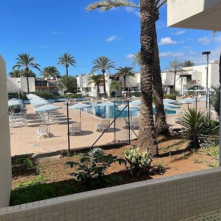 Pool View Apartment Primavera Arona  Buitenkant foto